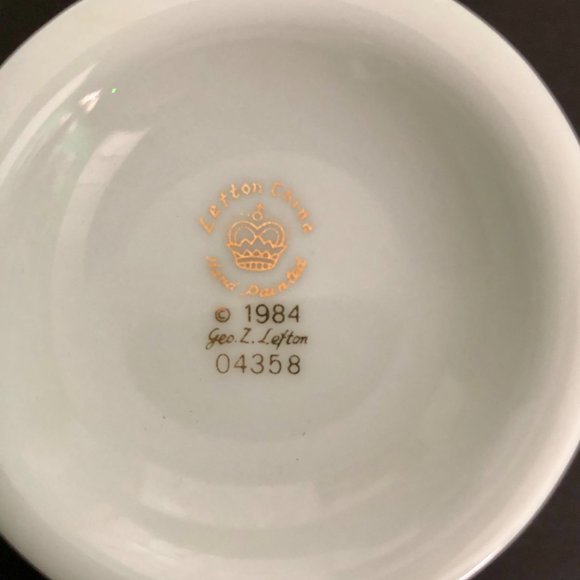 LEFTON Vintage "Irish Coffee" Footed Mugs Shamrocks & Clovers NWT - Picture 5 of 5